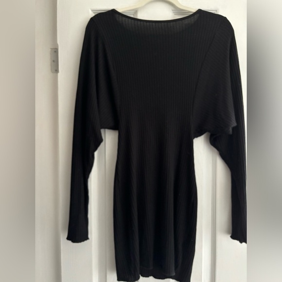 Dolman mini dress - Picture 3 of 3